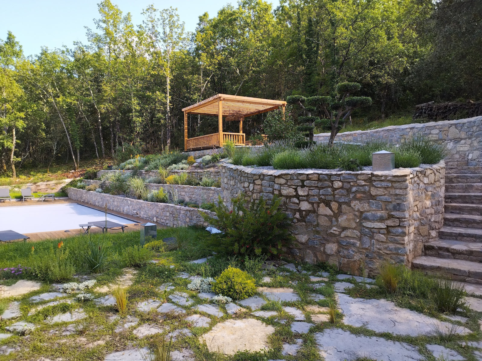 Création complète à Saint-Félix-de-Pallières