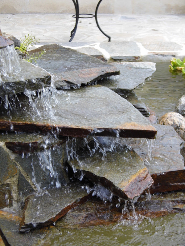 Cascade d'eau bassin